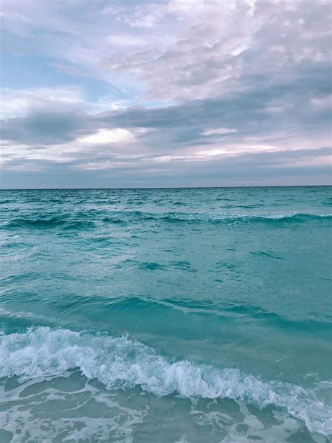 Pin By Emma Peterson On ⋒ Wanderlust Scenery Ocean Sky Aesthetic