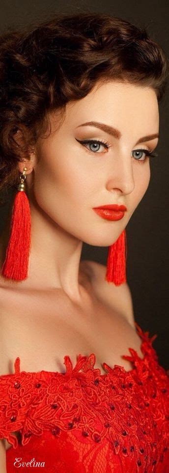 Pin By Evelina On Color Red Perfect Red Lips Lady In Red Red Fashion