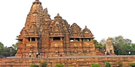 Vishwanath Temple Khajuraho Visiting Time Entry Fee History