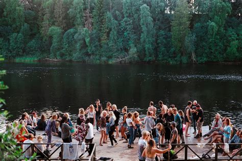 The Best Office Party Ideas For A Cool Summer Company Picnic Elfster Blog