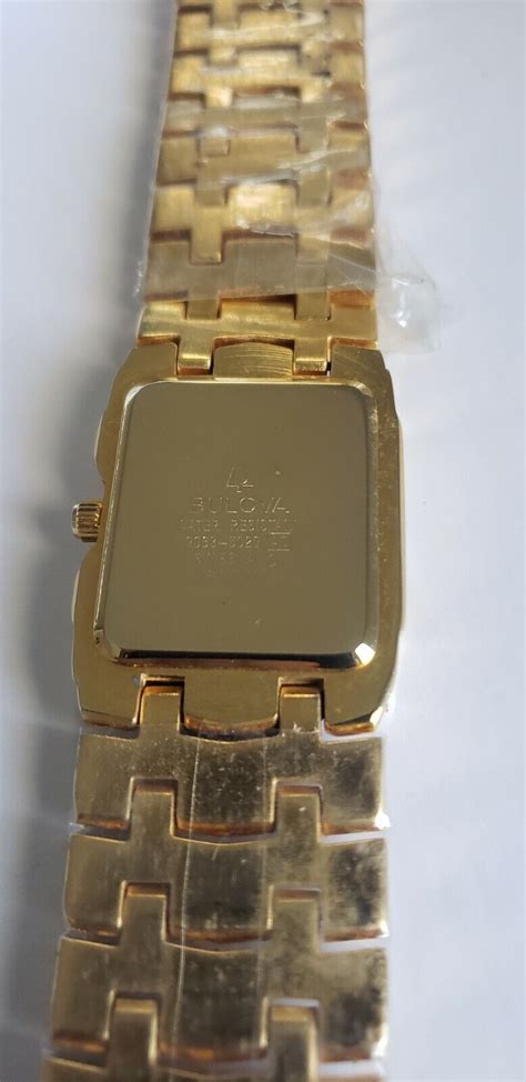 Vintage Bulova 18k Gold Plated Diamond Quartz Watch Mens 3063 5020 Ao