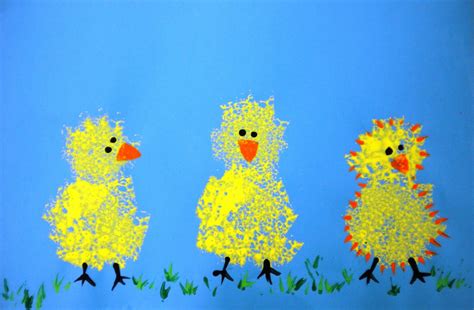 This first grade science activity brings the green grass of early spring inside while teaching your child about the cycles of growth. 1st Grade: Spring Chicks | Spring art projects, Easter art ...