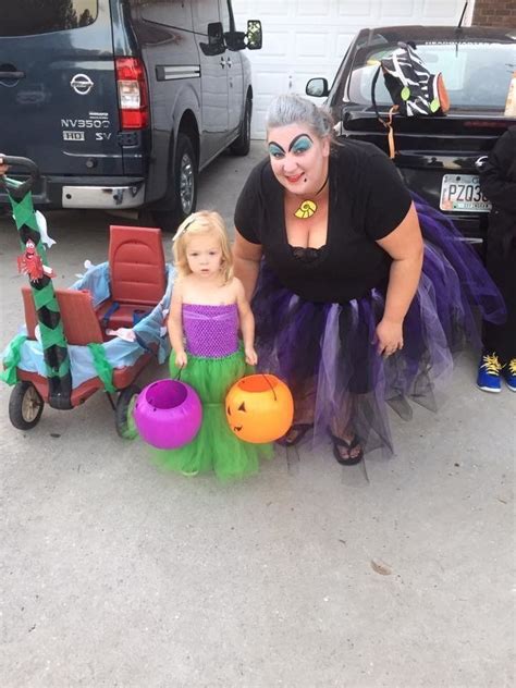 Great mother and son or mother and daughter shirt! 25 Mother-Daughter Costumes To Inspire You This Halloween ...