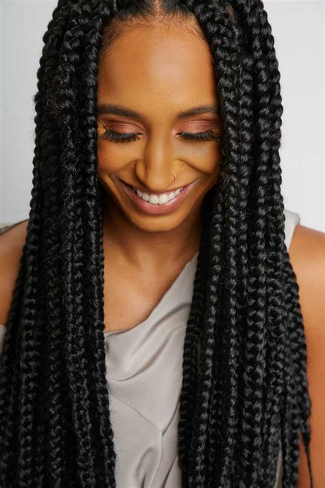 21 Endearing Jumbo Box Braids To Look Amazing Haircuts And Hairstyles