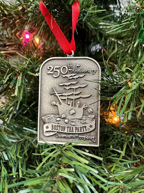 250th Anniversary Pewter Holiday Ornament Boston Tea Party Museum T Shop
