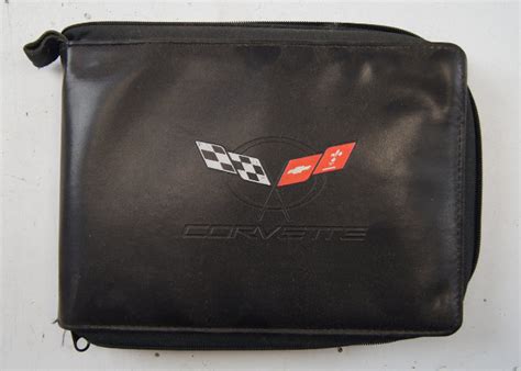 1997 97 Chevy Corvette C5 Owners Manual Wleather Case And Warranty