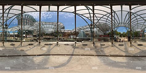 360° view of Lake of Dreams, Sentosa, Singapore - Alamy