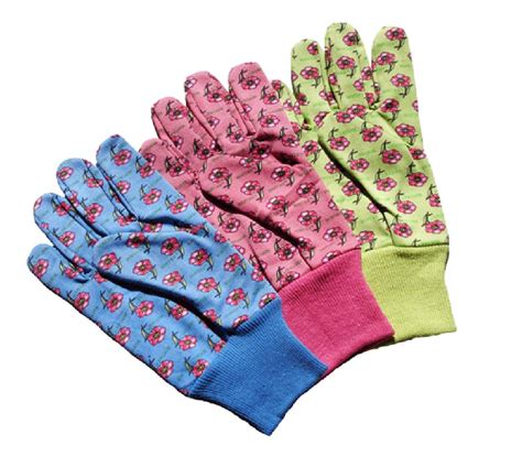 These durable gloves are designed to protect your kids' hands from the sharp edges of gardening tools and other objects children often handle. Children's Garden Tools | WebNuggetz.com