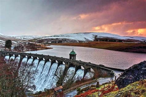 Incredible Picture Shows Winter In The Elan Valley Qc News
