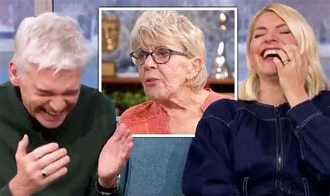 Phillip Schofield And Holly Willoughby Speechless As Guest Discusses