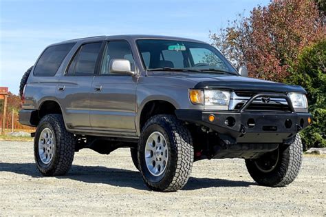 No Reserve 2001 Toyota 4runner Sr5 4wd For Sale On Bat Auctions Sold