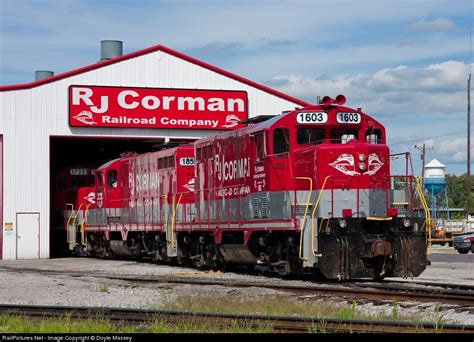 Rjc 1603 Rj Corman Railroads Gp16 At Guthrie Kentucky By Doyle