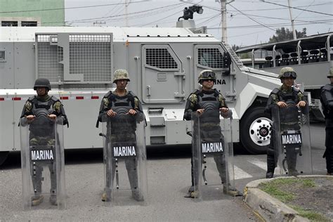Drug cartel violence hits tourist hotspots Cancun, Los Cabos