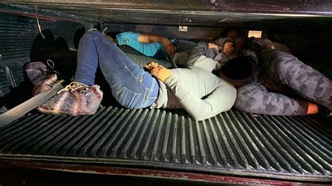 Us Mexico Border Agents 15 Arrested As Smugglers Caught Fort Worth