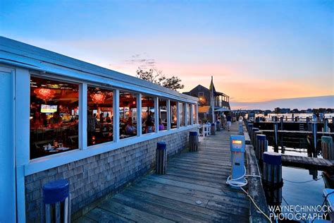Cru Nantucket Oyster Bar Nantucket Interiors Nantucket Restaurants