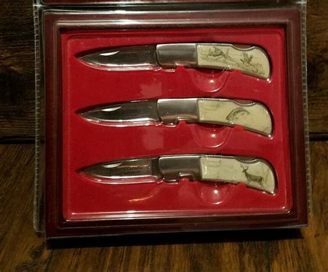 These winchester collector's sets are becoming very rare due to the limited issue and collector's value. 2006 LIMITED EDITION WINCHESTER WILDLIFE SERIES ERSATZ SCRIMSHAW KNIFE SET #WinchesterKnives ...