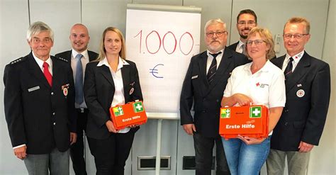 Öffnungszeiten von vr bank hessenland eg in lindenstr. VR Bank HessenLand unterstützt Ortsvereine des DRK VR Bank ...