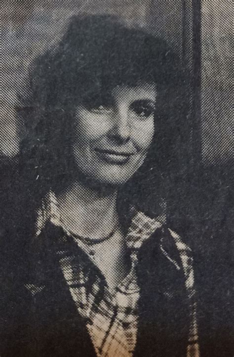 Vickie Hymas Hathaway - Walker Funeral Home