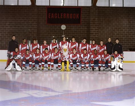 Winter 2003 04 Varsity Hockey Team This Photograph Shows Flickr