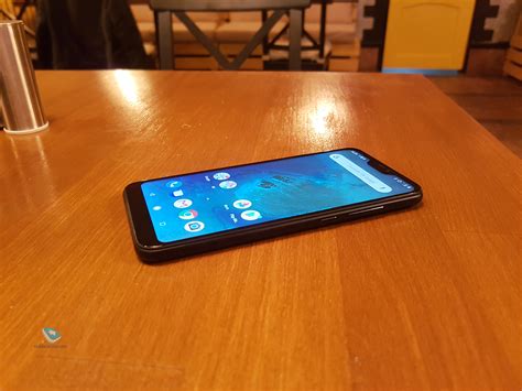 Mobile Обзор смартфона Xiaomi Mi A2 Lite