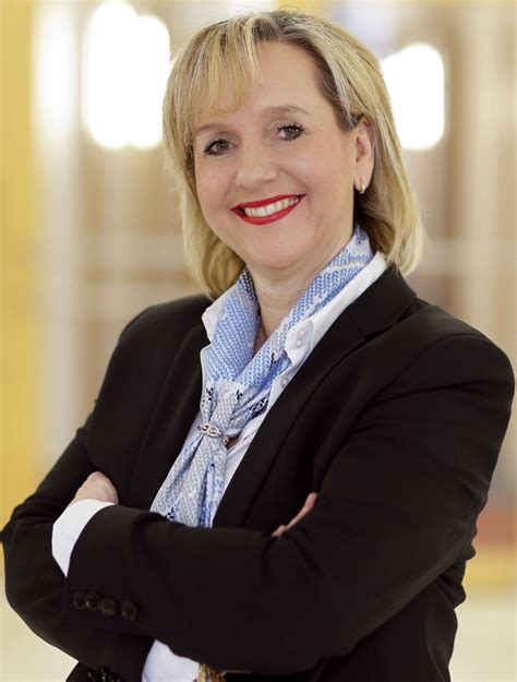 Auslandsreise krankenversicherung, corporate banking, corporate finance, innovative finanzierungslösungen, nachfolgeplanung, vermögensplanung, wealth management. Deutsche Bank in Essen - ein starkes Team für Privat- und ...