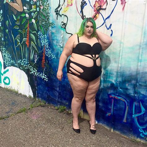 Size Fashion Blogger Hits Out At Trolls Who Body Shamed Her