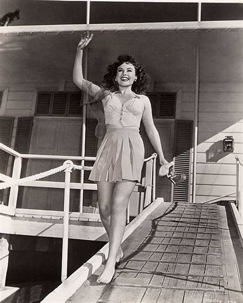 51 Hottest Paulette Goddard Bikini Pictures Which Are Inconceivably Beguiling The Viraler