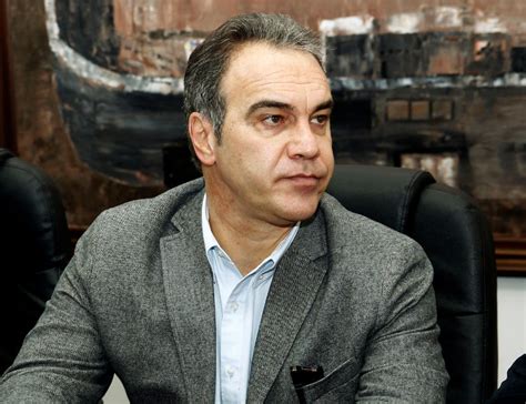 Martín bernardo lasarte arróspide (born 20 march 1961) is a uruguayan former footballer who played as a defender, and a manager. Martín Lasarte: "Le pedimos al club jugar en el Centenario ...