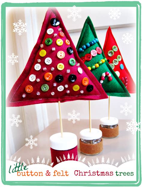 Button And Felt Xmas Tree Christmas Crafts Decorations Felt