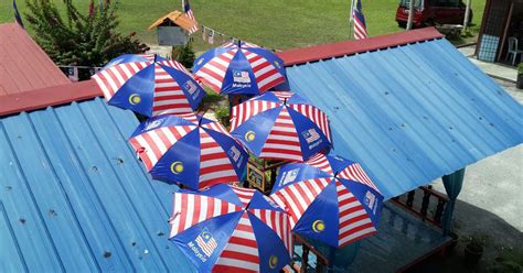 Saya Suka Sekolah Saya Payung Merdeka Sk Bakong