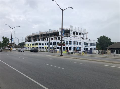 Hyde Park Village - Magest