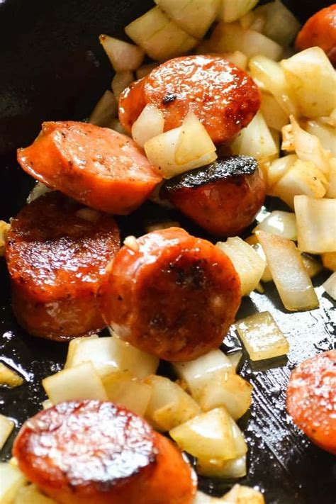 Add the broth, water, tomato sauce and spices to the pot. Pin on Crockpot