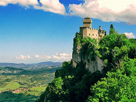 Towers Of San Marino Cesta Tower Xiii Century Altitu Flickr