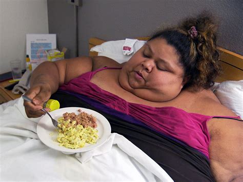 600 Lb Woman Hasnt Left Her Bed Since Going Into A Diabetic Coma 12