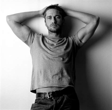 Gerard Butler Sexy And Smoldering Naked Male Celebrities