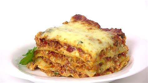 Meat Lasagna Recipe Step By Step Cooking With Carolyn Youtube