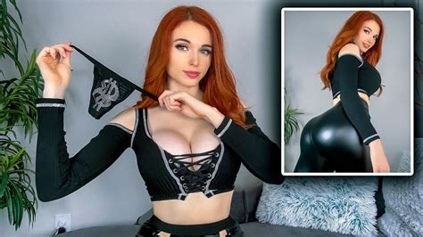 Tight Outfits Dolls Kill Try On Amouranth Youtube