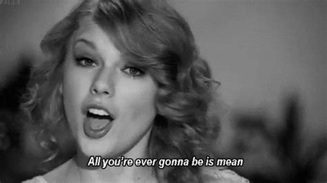 Starting A New Semester As Told By 10 Taylor Swift S Her Campus