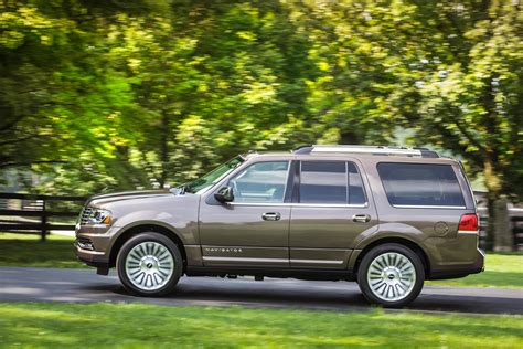 2015 Lincoln Navigator Pricing Starts At 62475 Autoevolution