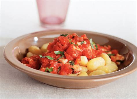 Gnocchi In Tomatensaus Recept Allerhande Albert Heijn