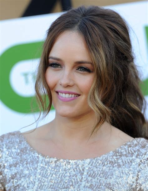 Rebecca Breeds Wallpapers Women Hq Rebecca Breeds Pictures 4k