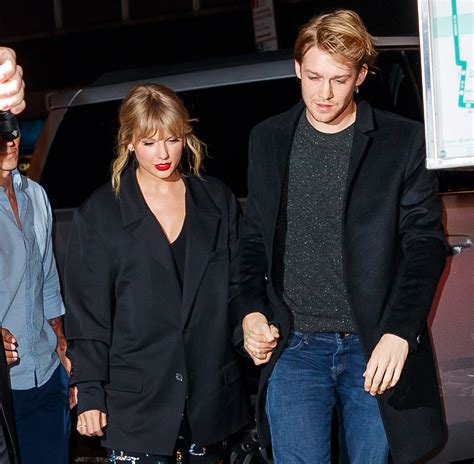 The next great netflix romance movie is upon us. The Newest Taylor Swift Song, 'The Lakes,' Is Clearly a ...