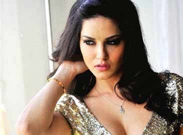 Sunny Leone Charged With Obscenity Celebs Times Of India Videos