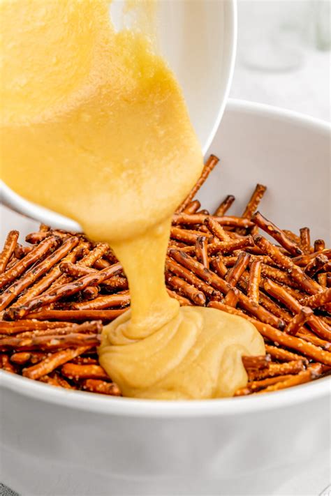 Homemade Honey Mustard Pretzels The Novice Chef