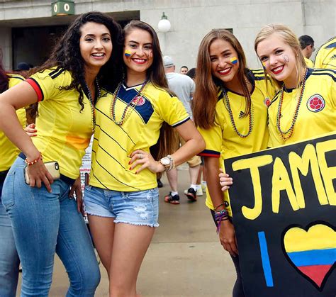 World Cup Teams With The Hottest Football Fans Colombian Hot Fans Colombia Girls World Cup
