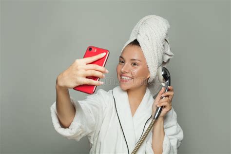 289 Shower Selfie Stock Photos Free And Royalty Free Stock Photos From