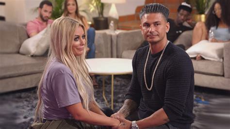 Dj Pauly D And Aubrey Oday Dish On Their Makeup Sex On Marriage Boot