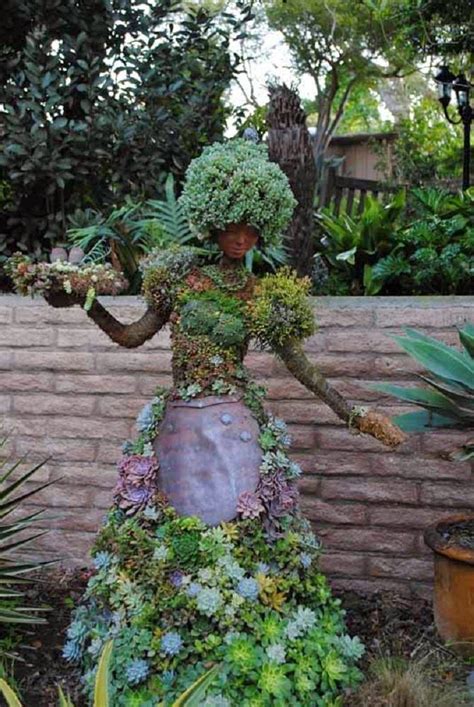 More images for how to make a succulent garden bed » Succulent Garden Girl | Gardens Click | Diy garden ...