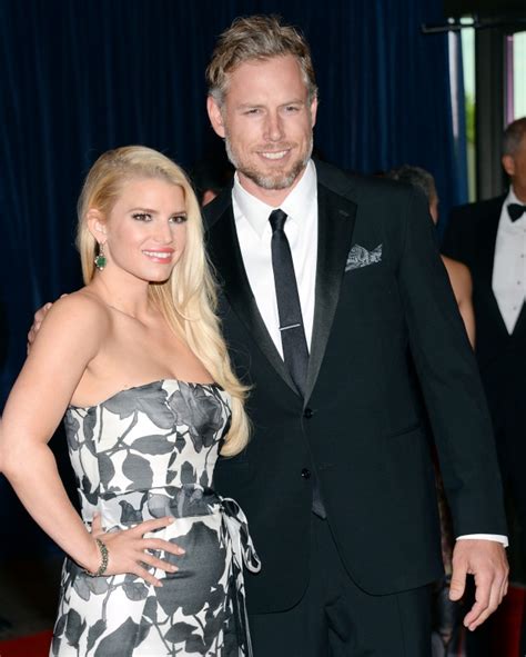 Jessica Simpson Marries Retired Nfl Player Eric Johnson Their 2 Kids