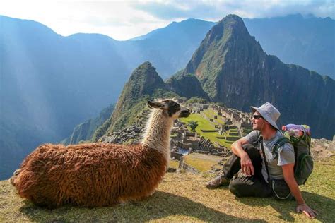 7 Best Things To Do In Peru • Roamaroo